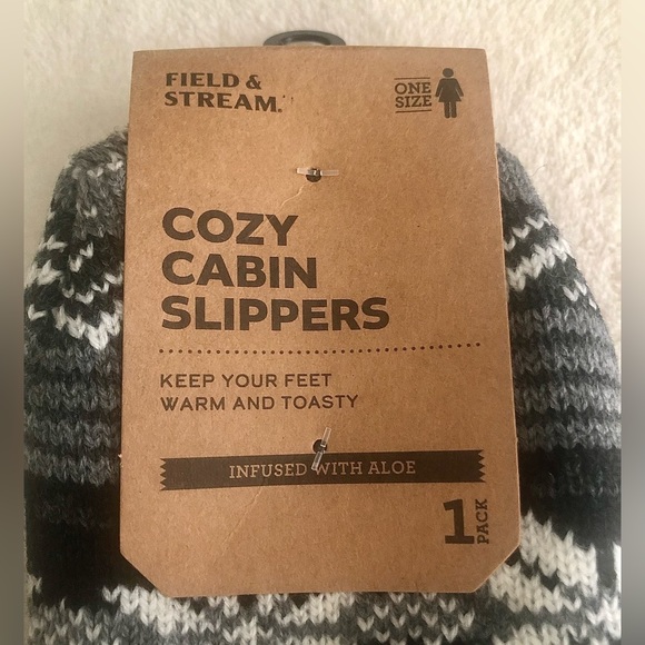 Field and Stream Cozy Cabin Slippers - Picture 2 of 4